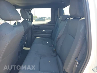 2025 Toyota Tacoma SR5 Crew Cab Medium Bed - miniatura 19
