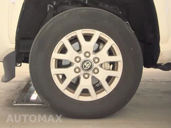 2025 Toyota Tacoma SR5 Crew Cab Medium Bed - miniatura 9