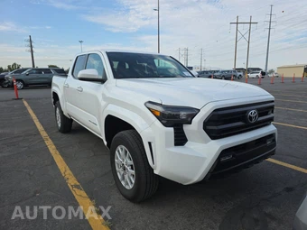 2025 Toyota Tacoma SR5 Crew Cab Medium Bed - miniatura 3