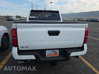 2025 Toyota Tacoma SR5 Crew Cab Medium Bed - miniatura 5