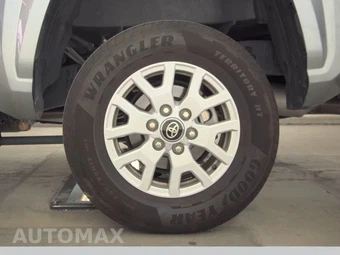 2025 Toyota Tacoma SR5 Crew Cab Medium Bed - miniatura 12