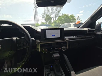 2025 Toyota Tacoma SR5 Crew Cab Medium Bed - miniatura 17