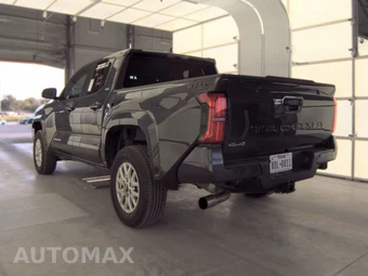 2025 Toyota Tacoma SR5 Crew Cab Medium Bed - miniatura 8