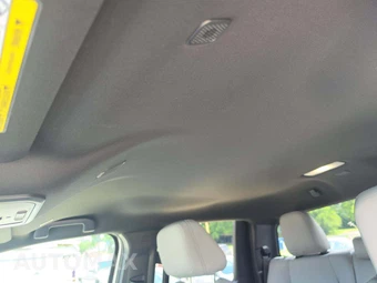 2025 Toyota Tacoma SR5 Crew Cab Medium Bed - miniatura 11