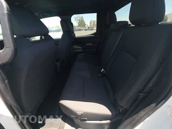 2025 Toyota Tacoma SR5 Crew Cab Medium Bed - miniatura 13