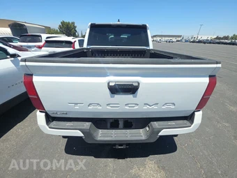 2025 Toyota Tacoma SR5 Crew Cab Medium Bed - miniatura 5
