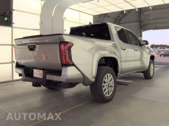 2025 Toyota Tacoma SR5 Crew Cab Medium Bed - miniatura 5