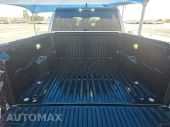 2025 Toyota Tacoma SR5 Crew Cab Medium Bed - miniatura 17