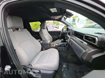 2025 Toyota Tacoma SR5 Crew Cab Medium Bed - miniatura 18