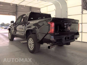 2025 Toyota Tacoma SR5 Crew Cab Medium Bed - miniatura 8