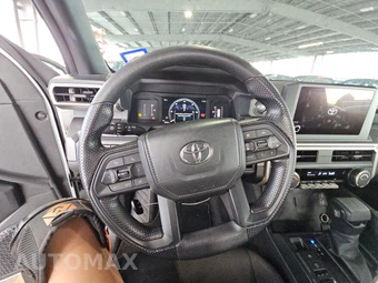 2025 Toyota Tacoma SR5 Crew Cab Medium Bed - miniatura 16