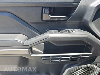 2025 Toyota Tacoma SR5 Crew Cab Medium Bed - miniatura 15