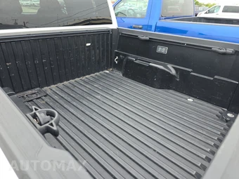 2025 Toyota Tacoma SR5 Crew Cab Medium Bed - miniatura 17
