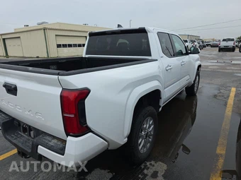 2025 Toyota Tacoma SR5 Crew Cab Medium Bed - miniatura 4