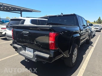 2025 Toyota Tacoma SR5 Crew Cab Medium Bed - miniatura 4