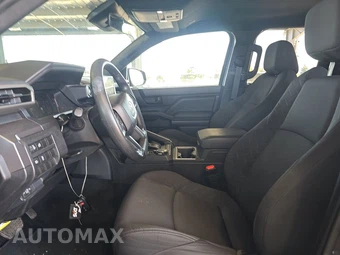 2025 Toyota Tacoma SR5 Crew Cab Medium Bed - miniatura 13