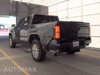 2025 Toyota Tacoma SR5 Crew Cab Medium Bed - miniatura 8