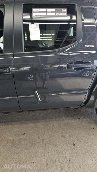 2025 Toyota Tacoma SR5 Crew Cab Medium Bed - miniatura 28