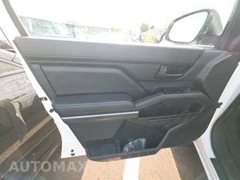 2025 Toyota Tacoma SR5 Crew Cab Medium Bed - miniatura 15