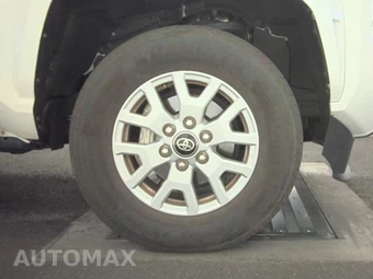 2025 Toyota Tacoma SR5 Crew Cab Medium Bed - miniatura 10