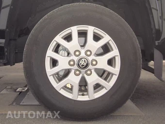 2025 Toyota Tacoma SR5 Crew Cab Medium Bed - miniatura 10