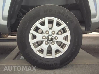 2025 Toyota Tacoma SR5 Crew Cab Medium Bed - miniatura 12