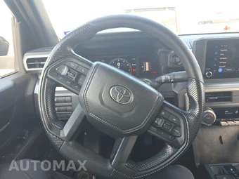 2025 Toyota Tacoma SR5 Crew Cab Medium Bed - miniatura 10
