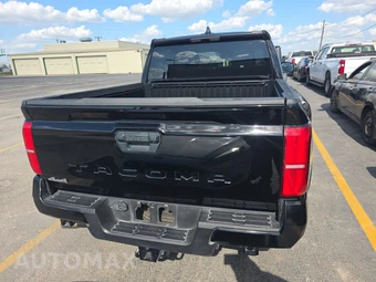 2025 Toyota Tacoma SR5 Crew Cab Medium Bed - miniatura 5