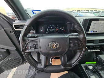 2025 Toyota Tacoma SR5 Crew Cab Medium Bed - miniatura 16