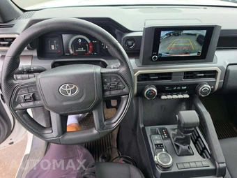 2025 Toyota Tacoma SR5 Crew Cab Medium Bed - miniatura 10