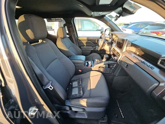 2025 Toyota Tacoma SR5 Crew Cab Medium Bed - miniatura 14