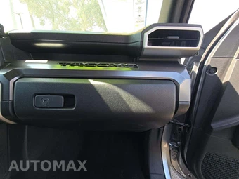 2025 Toyota Tacoma SR5 Crew Cab Medium Bed - miniatura 19