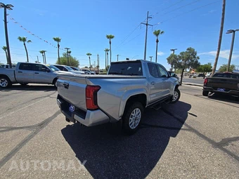 2025 Toyota Tacoma SR5 Crew Cab Medium Bed - miniatura 3