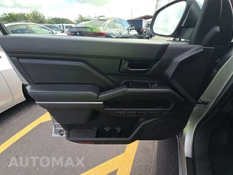 2025 Toyota Tacoma SR5 Crew Cab Medium Bed - miniatura 15