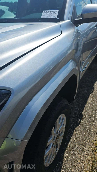 2025 Toyota Tacoma SR5 Crew Cab Medium Bed - miniatura 23