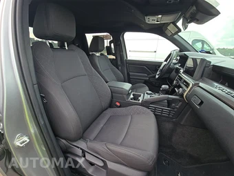 2025 Toyota Tacoma SR5 Crew Cab Medium Bed - miniatura 8