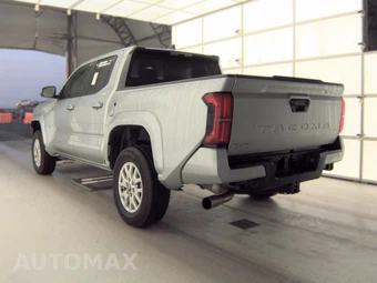 2025 Toyota Tacoma SR5 Crew Cab Medium Bed - miniatura 8