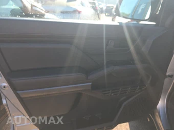 2025 Toyota Tacoma SR5 Crew Cab Medium Bed - miniatura 9