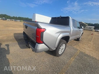 2025 Toyota Tacoma SR5 Crew Cab Medium Bed - miniatura 4