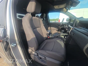 2025 Toyota Tacoma SR5 Crew Cab Medium Bed - miniatura 8