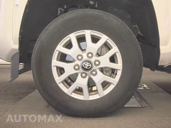 2025 Toyota Tacoma SR5 Crew Cab Medium Bed - miniatura 9