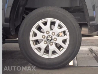 2025 Toyota Tacoma SR5 Crew Cab Medium Bed – miniatura 12