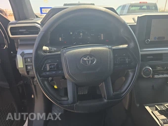 2025 Toyota Tacoma SR5 Crew Cab Medium Bed – miniatura 16