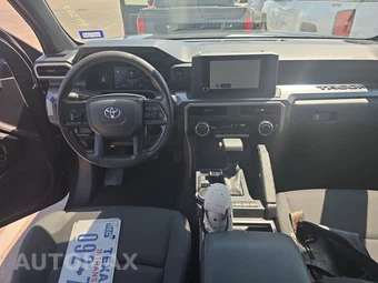 2025 Toyota Tacoma SR5 Crew Cab Medium Bed – miniatura 17