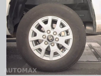 2025 Toyota Tacoma SR5 Crew Cab Medium Bed - miniatura 12