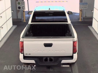 2025 Toyota Tacoma SR5 Crew Cab Medium Bed - miniatura 6