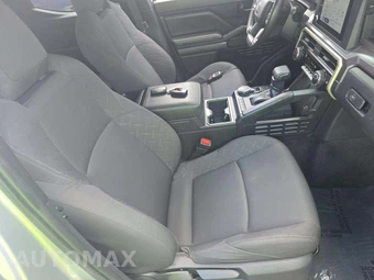 2025 Toyota Tacoma SR5 Crew Cab Medium Bed - miniatura 18