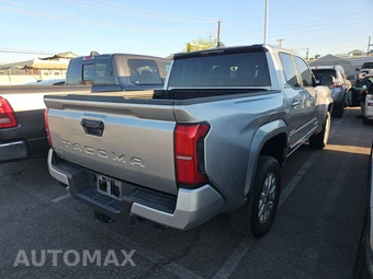 2025 Toyota Tacoma SR5 Crew Cab Medium Bed - miniatura 4