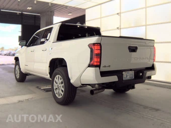 2025 Toyota Tacoma SR5 Crew Cab Medium Bed - miniatura 8