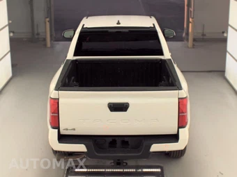 2025 Toyota Tacoma SR5 Crew Cab Medium Bed - miniatura 6